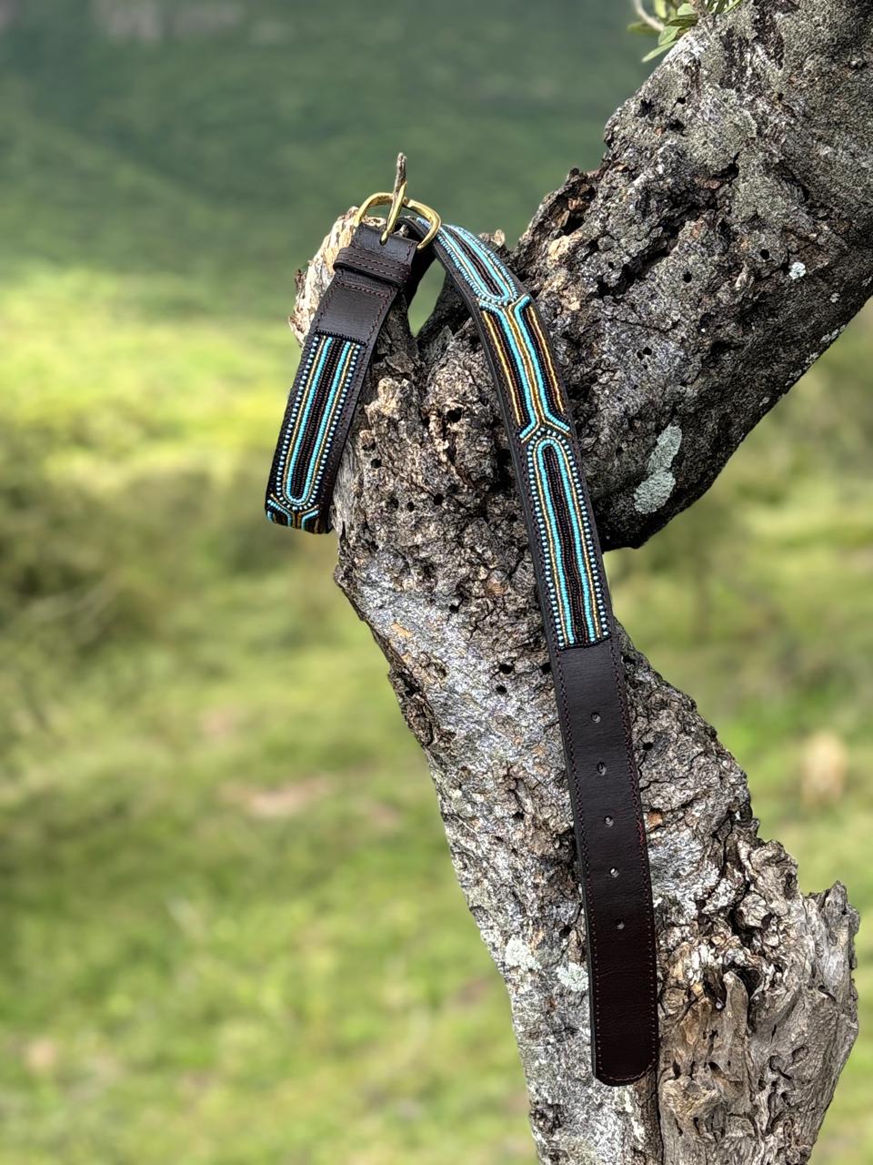 RIVER DELTA : Ceinture en cuir perlé Massaï faite à la main – Ceinture artisanale tribale africaine pour hommes et femmes – Style ethnique bohème décontracté