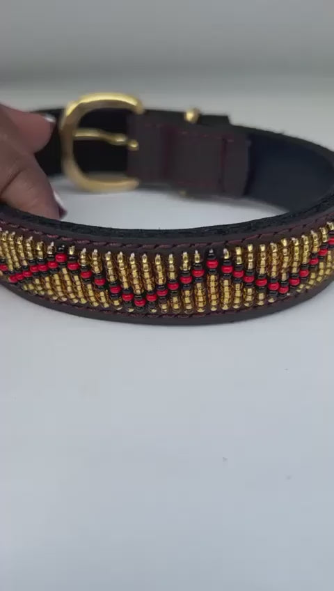 Collier pour chien en cuir perlé Maasai